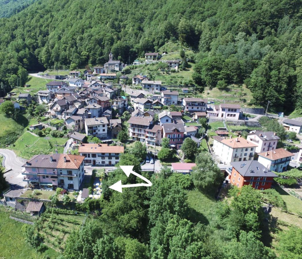 Osteria Gruetli Con Alloggio Borgnone Zewnętrze zdjęcie