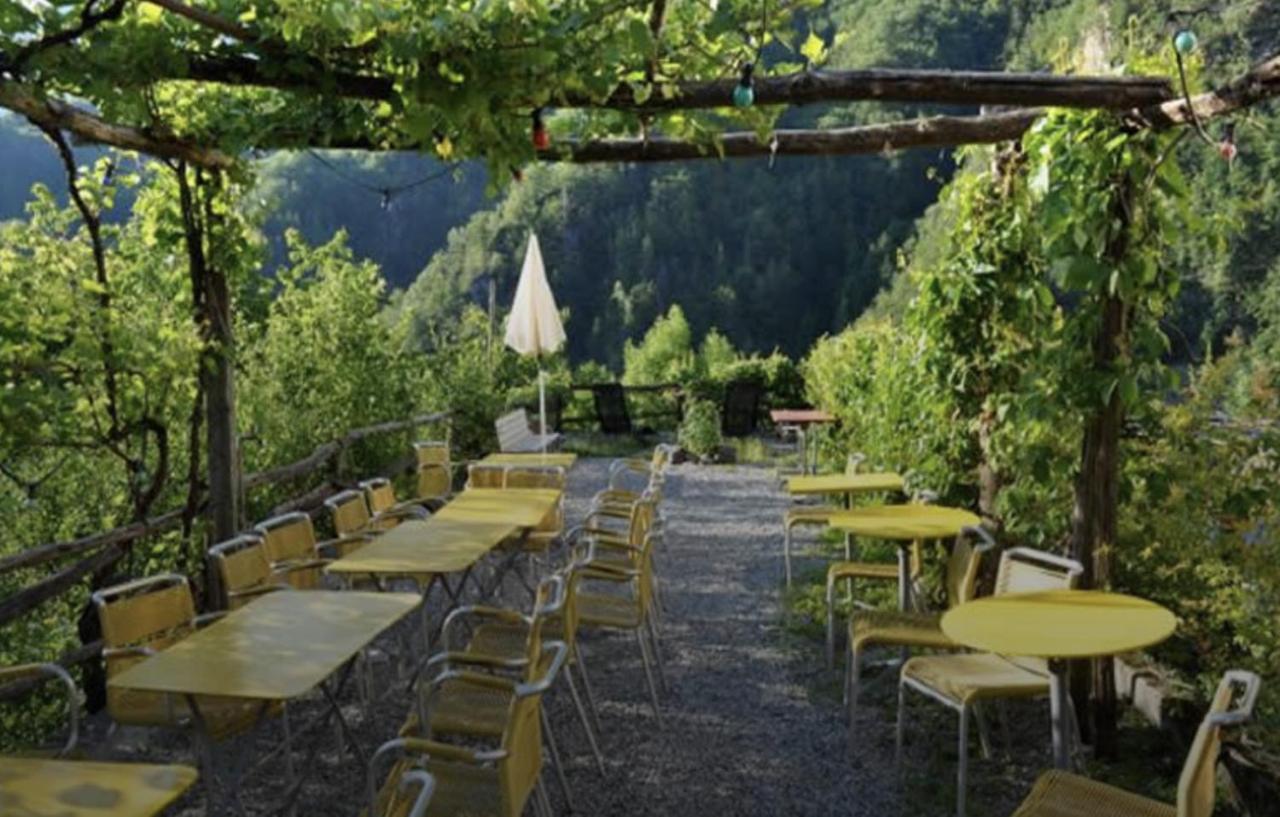 Osteria Gruetli Con Alloggio Borgnone Zewnętrze zdjęcie