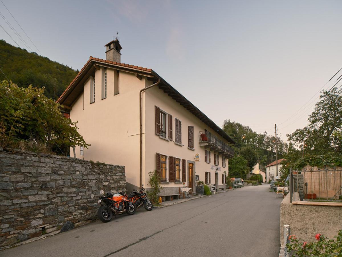 Osteria Gruetli Con Alloggio Borgnone Zewnętrze zdjęcie